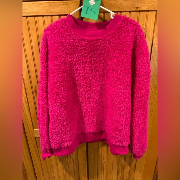 Secret Treasures Sweaters - Secret Treasures Fuzzy Pink Sweater